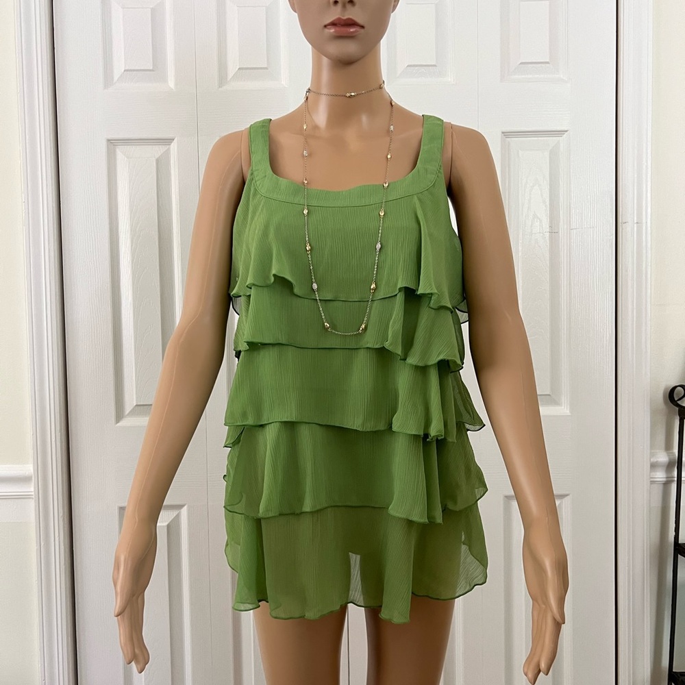 NWOT DRESS BARN CHIFFON TIERED TANK SIZE M